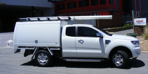 Ford Ranger PX2 Extra Cab White